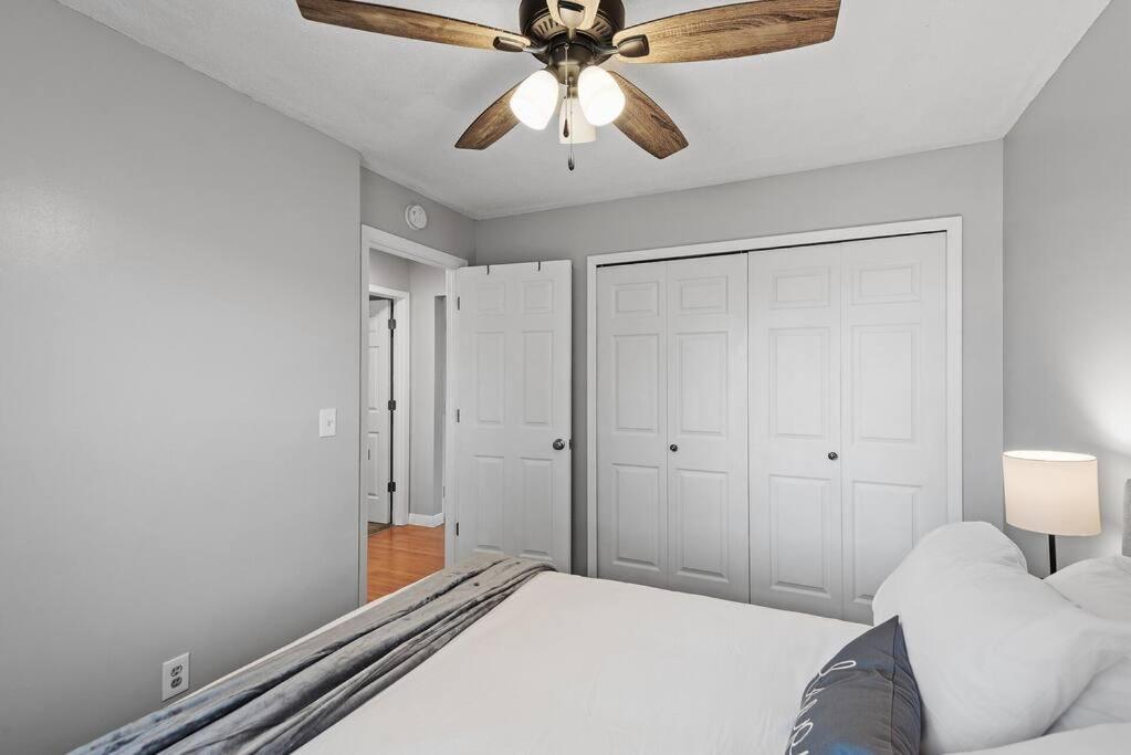 Tranquil 2Br Apt Mpls - 8075 Apt 3 Minneapolis Kültér fotó